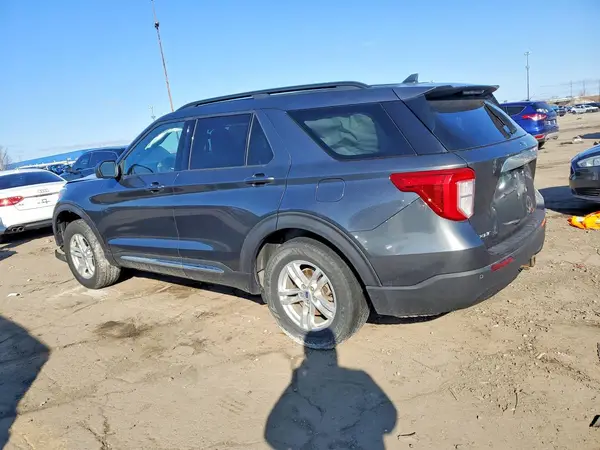 1FMSK8DH2LGC27215 2020 FORD EXPLORER - Image 2