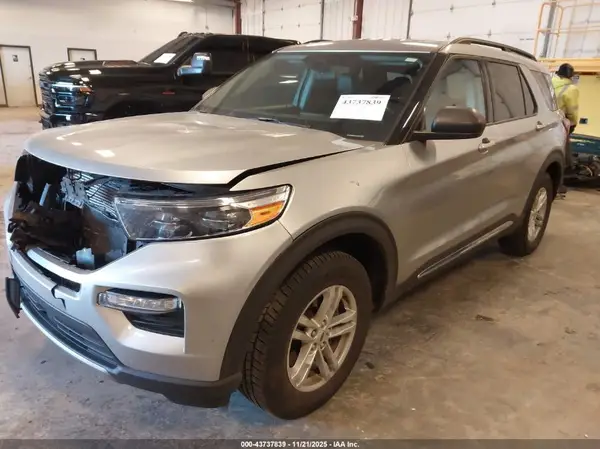 1FMSK8DH2LGD04942 2020 FORD EXPLORER - Image 2