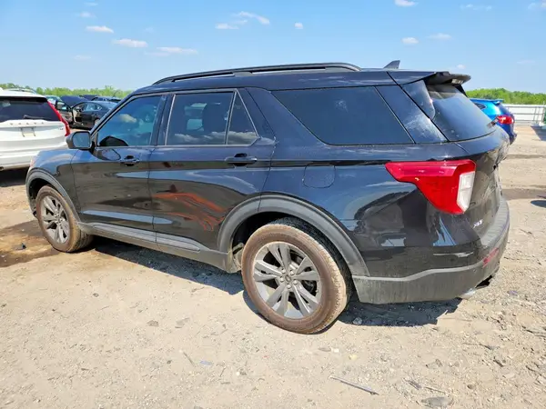 1FMSK8DH2MGA20390 2021 FORD EXPLORER - Image 2