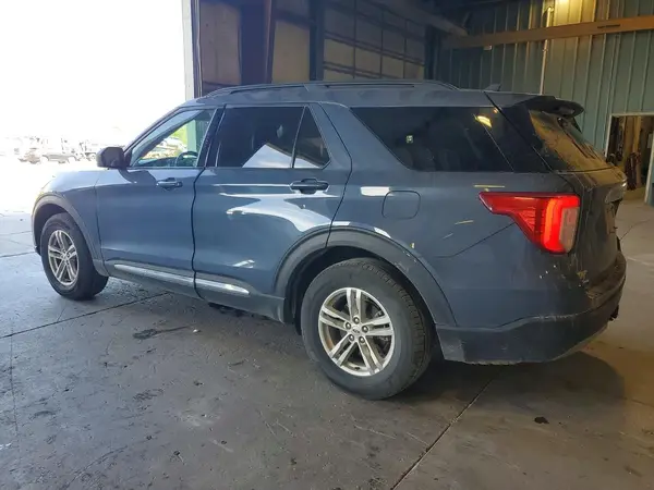 1FMSK8DH2MGA23063 2021 FORD EXPLORER - Image 2