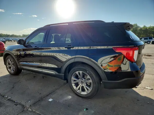 1FMSK8DH2MGA33396 2021 FORD EXPLORER - Image 2