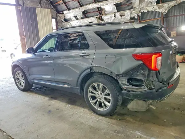 1FMSK8DH2MGA48142 2021 FORD EXPLORER - Image 2