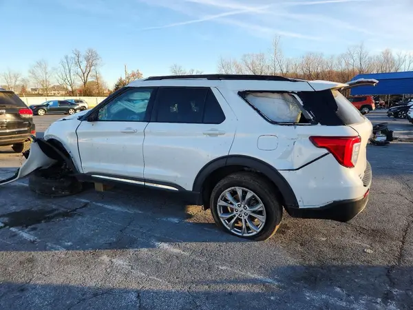 1FMSK8DH2MGA53664 2021 FORD EXPLORER - Image 2