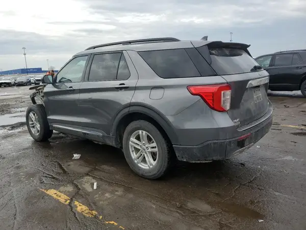1FMSK8DH2MGA81013 2021 FORD EXPLORER - Image 2