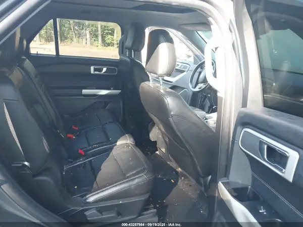 1FMSK8DH2MGB66076 2021 FORD EXPLORER - Image 8