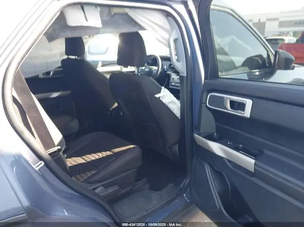 1FMSK8DH2MGB75621 2021 FORD EXPLORER - Image 8