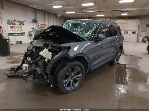 1FMSK8DH2MGC26597 2021 FORD EXPLORER - Image 2