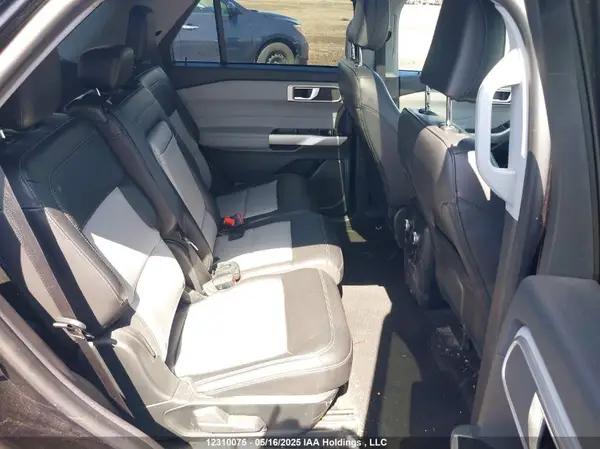 1FMSK8DH2NGA03283 2022 FORD EXPLORER - Image 8