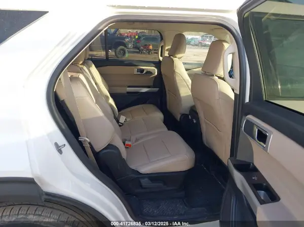 1FMSK8DH2NGA22674 2022 FORD EXPLORER - Image 8