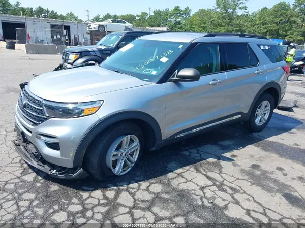 1FMSK8DH2NGA29480 2022 FORD EXPLORER - Image 2