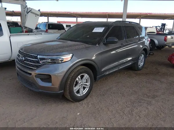1FMSK8DH2NGA33237 2022 FORD EXPLORER - Image 2