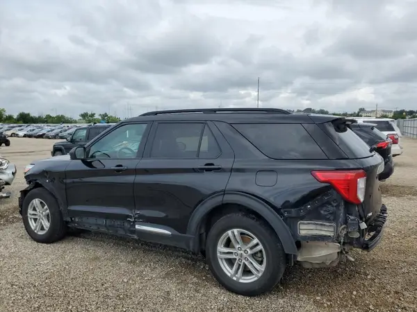 1FMSK8DH2NGA38566 2022 FORD EXPLORER - Image 2