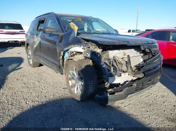 1FMSK8DH2NGA58820 2022 FORD EXPLORER - Image 1