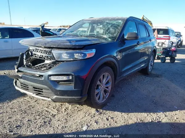 1FMSK8DH2NGA58820 2022 FORD EXPLORER - Image 2