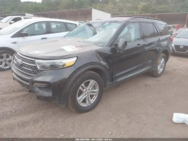 1FMSK8DH2NGA81062 2022 FORD EXPLORER - Image 2