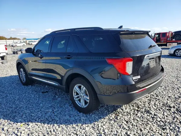 1FMSK8DH2NGA90313 2022 FORD EXPLORER - Image 2