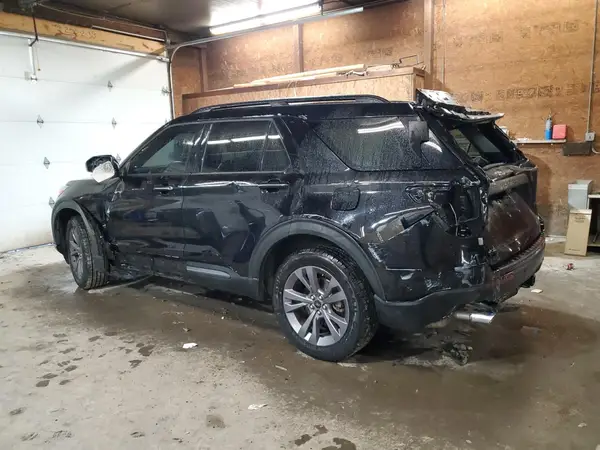 1FMSK8DH2NGB09622 2022 FORD EXPLORER - Image 2