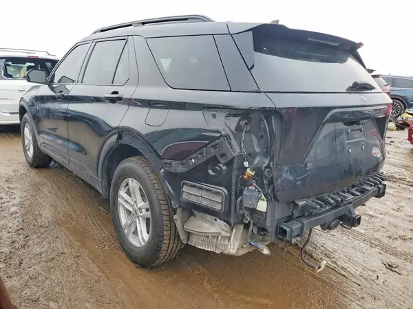 1FMSK8DH2NGB15016 2022 FORD EXPLORER - Image 2