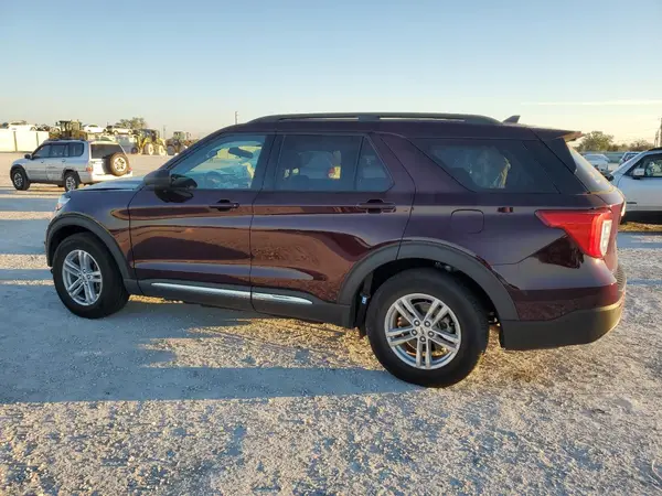 1FMSK8DH2NGB23455 2022 FORD EXPLORER - Image 2