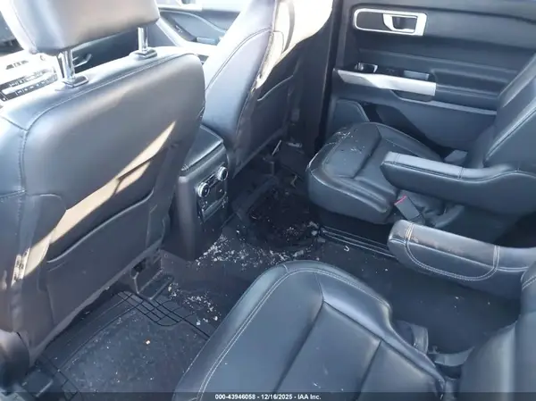 1FMSK8DH2NGB61218 2022 FORD EXPLORER - Image 8