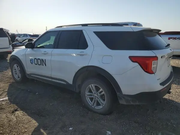 1FMSK8DH2NGB74177 2022 FORD EXPLORER - Image 2