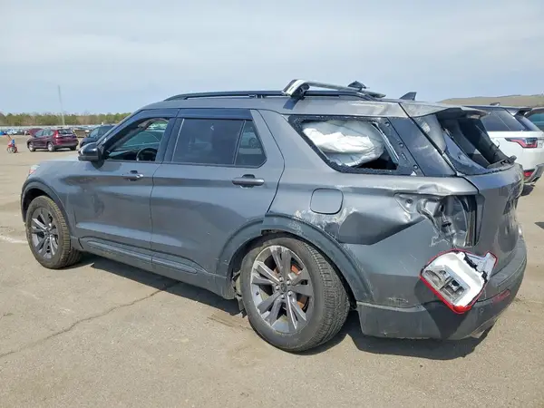 1FMSK8DH2NGB97698 2022 FORD EXPLORER - Image 2