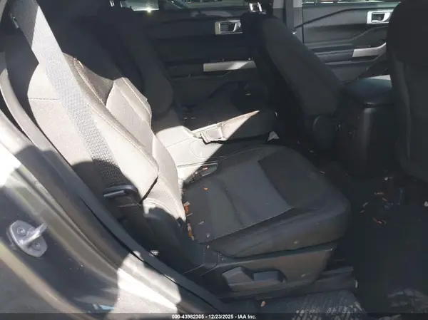 1FMSK8DH2NGB99824 2022 FORD EXPLORER - Image 8