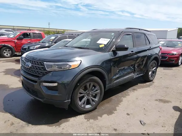 1FMSK8DH2NGC51047 2022 FORD EXPLORER - Image 2