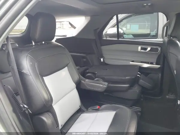 1FMSK8DH2PGA10687 2023 FORD EXPLORER - Image 8
