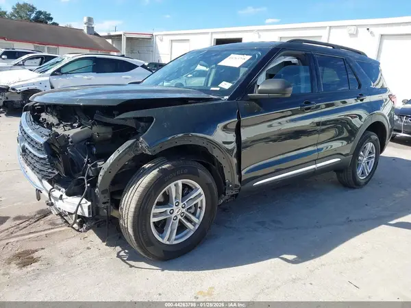 1FMSK8DH2PGA59839 2023 FORD EXPLORER - Image 2