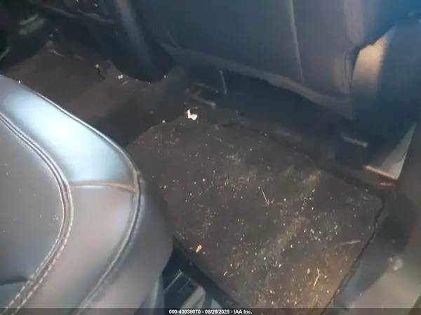 1FMSK8DH2RGA00373 2024 FORD EXPLORER - Image 8