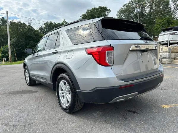 1FMSK8DH2RGA01720 2024 FORD EXPLORER - Image 2