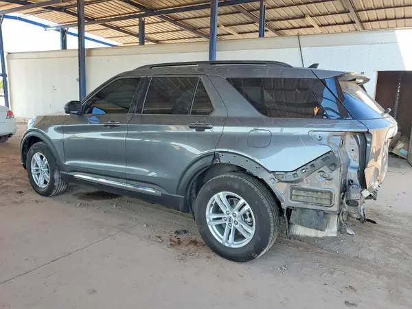 1FMSK8DH2RGA03502 2024 FORD EXPLORER - Image 2