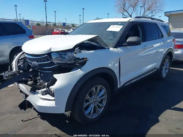 1FMSK8DH2RGA10322 2024 FORD EXPLORER - Image 2
