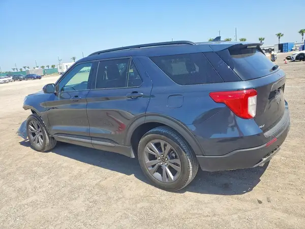 1FMSK8DH2RGA34765 2024 FORD EXPLORER - Image 2