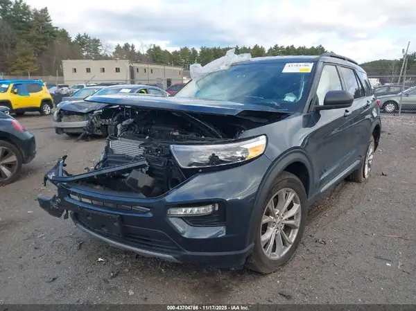 1FMSK8DH2RGA55907 2024 FORD EXPLORER - Image 2