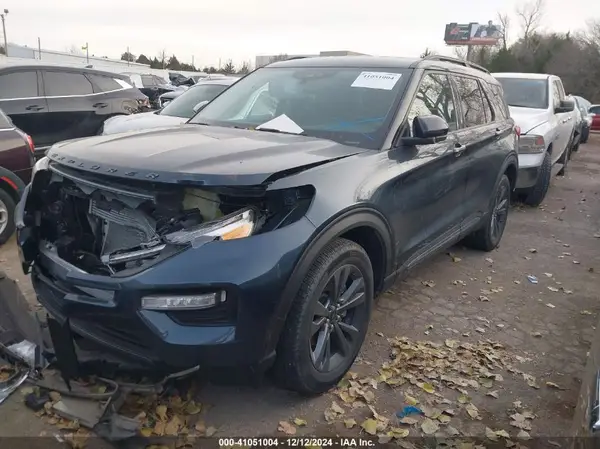 1FMSK8DH2RGA60444 2024 FORD EXPLORER - Image 2