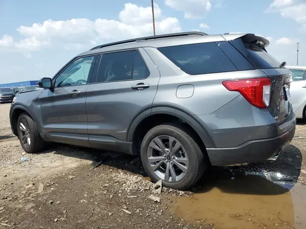 1FMSK8DH2RGA62940 2024 FORD EXPLORER - Image 2