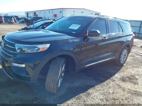1FMSK8DH2RGA70312 2024 FORD EXPLORER - Image 2