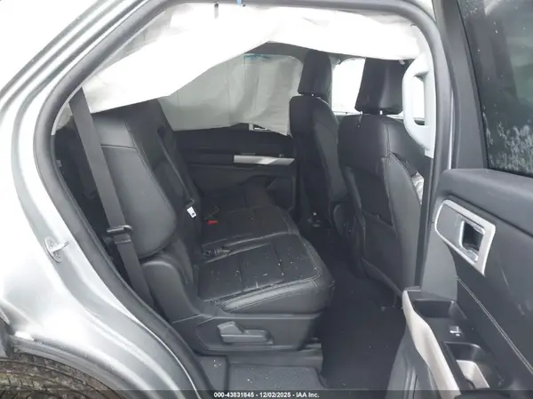 1FMSK8DH2RGA80127 2024 FORD EXPLORER - Image 8