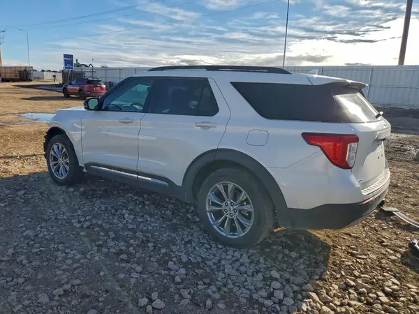 1FMSK8DH2RGA87837 2024 FORD EXPLORER - Image 2