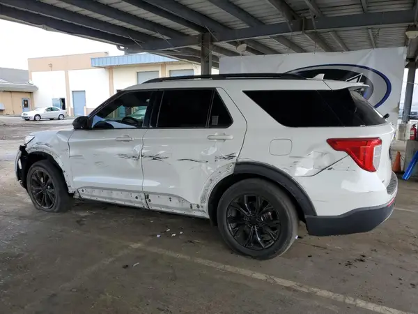 1FMSK8DH3LGC82689 2020 FORD EXPLORER - Image 2
