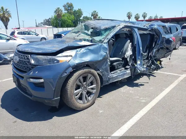 1FMSK8DH3MGA33391 2021 FORD EXPLORER - Image 2