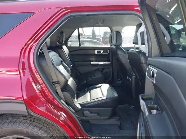 1FMSK8DH3MGA40664 2021 FORD EXPLORER - Image 8