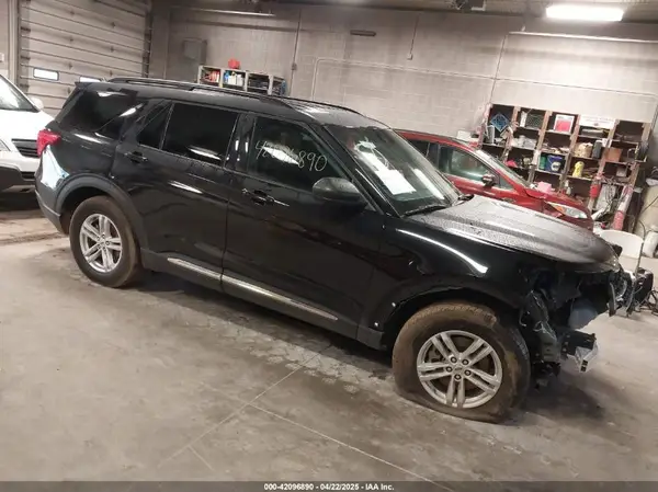 1FMSK8DH3MGA51843 2021 FORD EXPLORER - Image 1