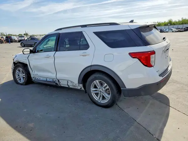 1FMSK8DH3MGA52653 2021 FORD EXPLORER - Image 2