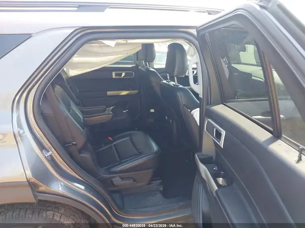1FMSK8DH3MGA70179 2021 FORD EXPLORER - Image 8
