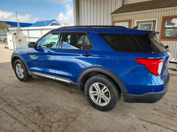 1FMSK8DH3MGB18814 2021 FORD EXPLORER - Image 2