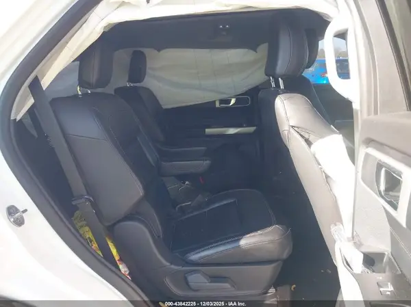 1FMSK8DH3MGB39114 2021 FORD EXPLORER - Image 8