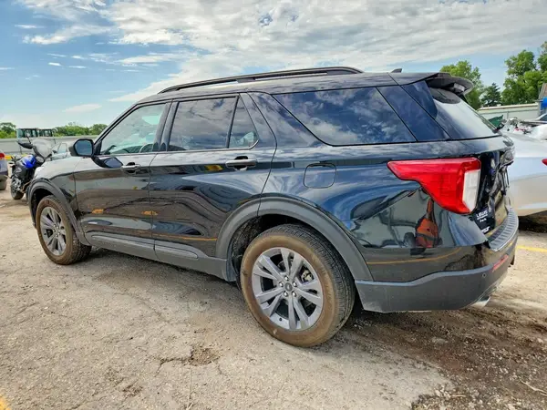 1FMSK8DH3MGB41204 2021 FORD EXPLORER - Image 2